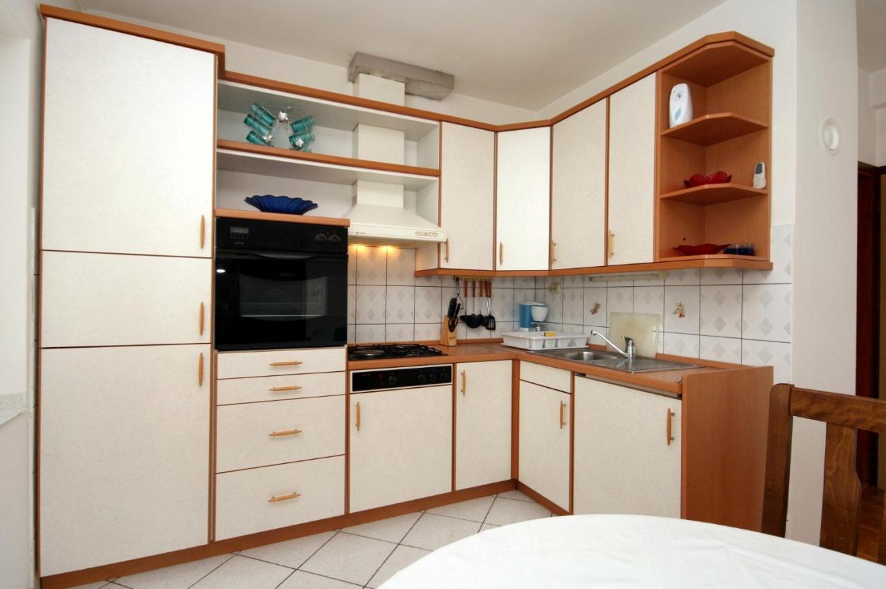 Apartments With A Parking Space Crikvenica - 5553 Экстерьер фото